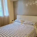 Teddy - In With Pool Apartman Manerba del Garda