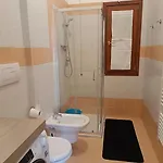 Apartman Teddy - In With Pool Manerba del Garda
